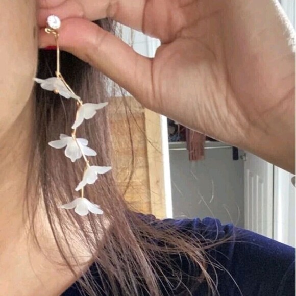 Gold statement Earrings Boho white Flower Clear  Floral dangle dainty 2/$30 - Picture 10 of 15